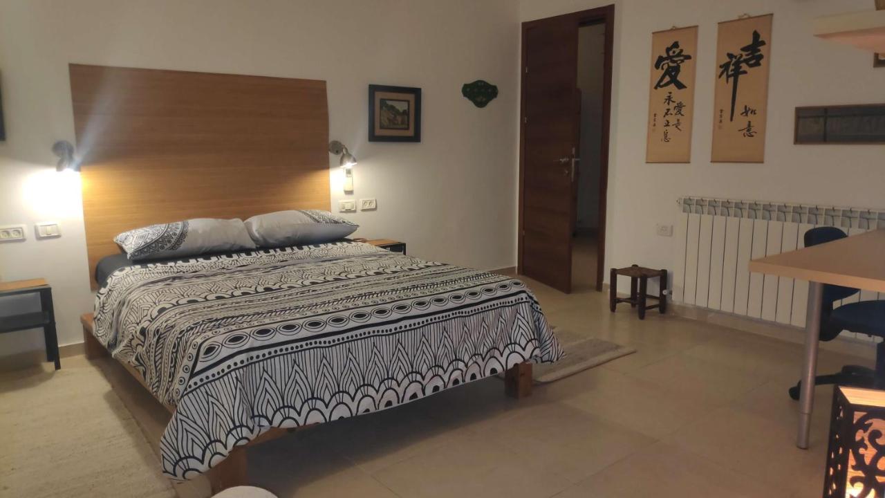 בית האומנים Artist Home Neve Ilan Ngoại thất bức ảnh