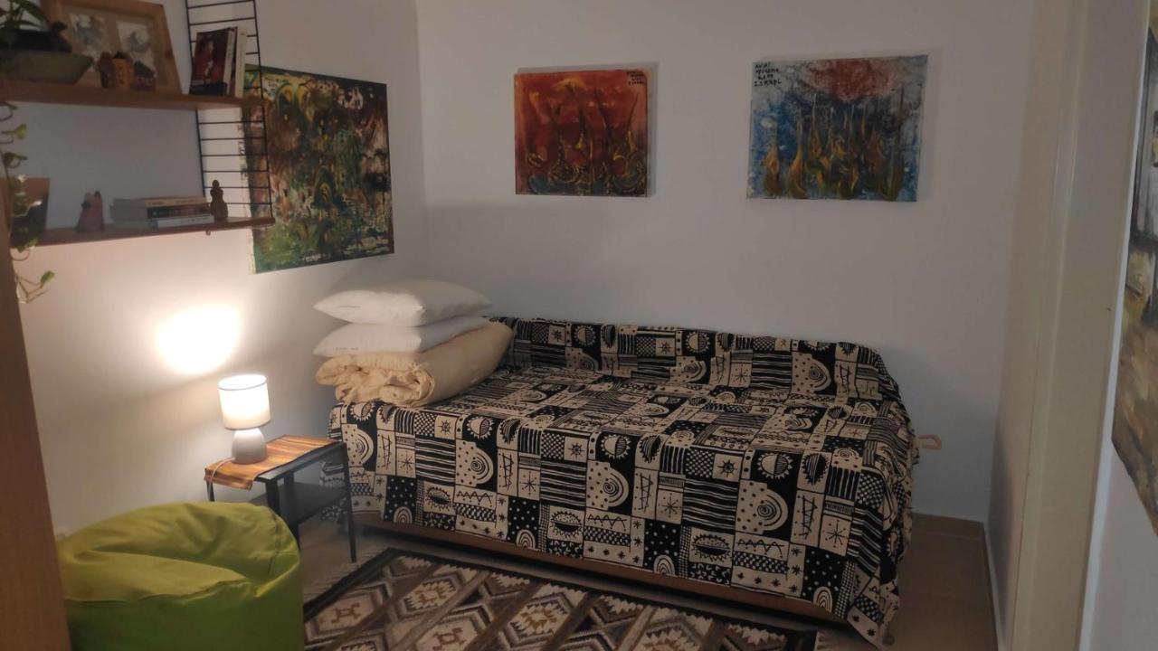 בית האומנים Artist Home Neve Ilan Ngoại thất bức ảnh